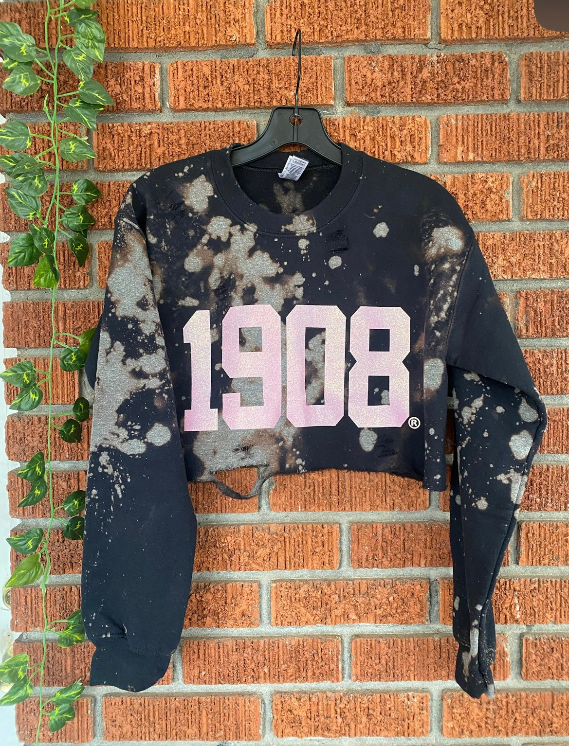 Glitter Me Black 1908 Sweatshirt