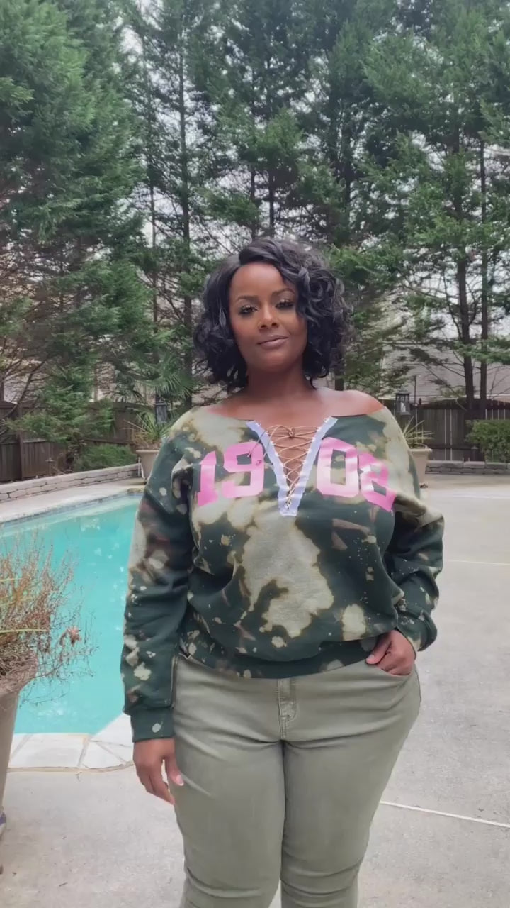 Off the best sale shoulder camo sweatshirt